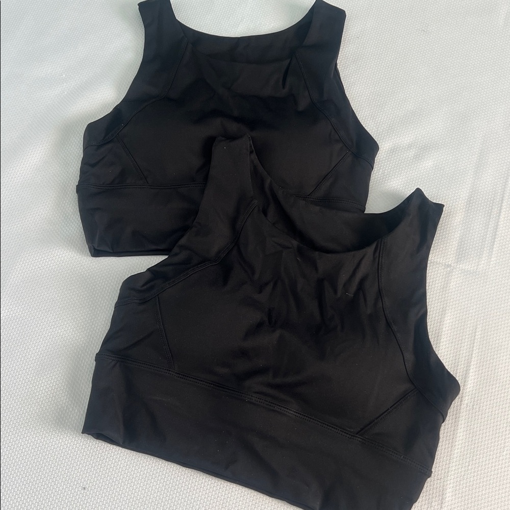 Black Sleeveless Crop Top Sports bra. Size L. (2)